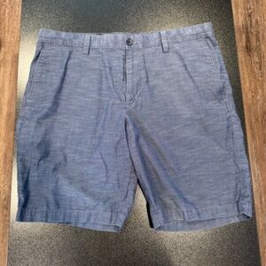 Banana Republic Aiden Chino Shorts (Size 36, Blue)
